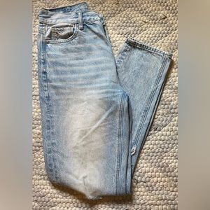 American Eagle Mom Jeans